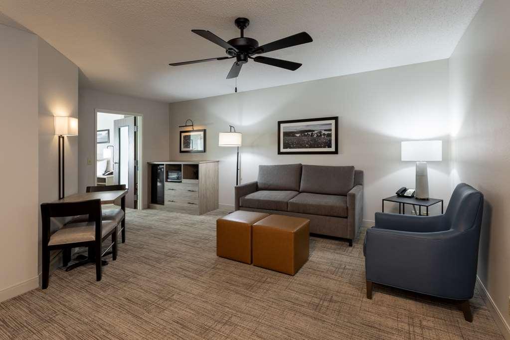 Grandstay Hotel & Suites Cambridge Rum bild