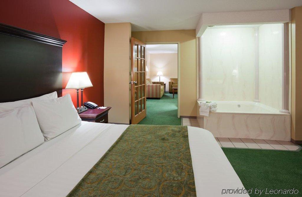 Grandstay Hotel & Suites Cambridge Rum bild