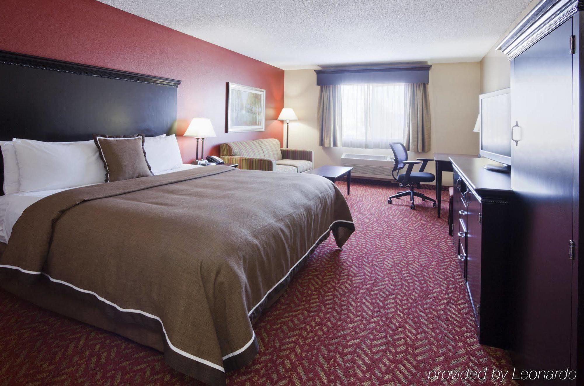 Grandstay Hotel & Suites Cambridge Exteriör bild