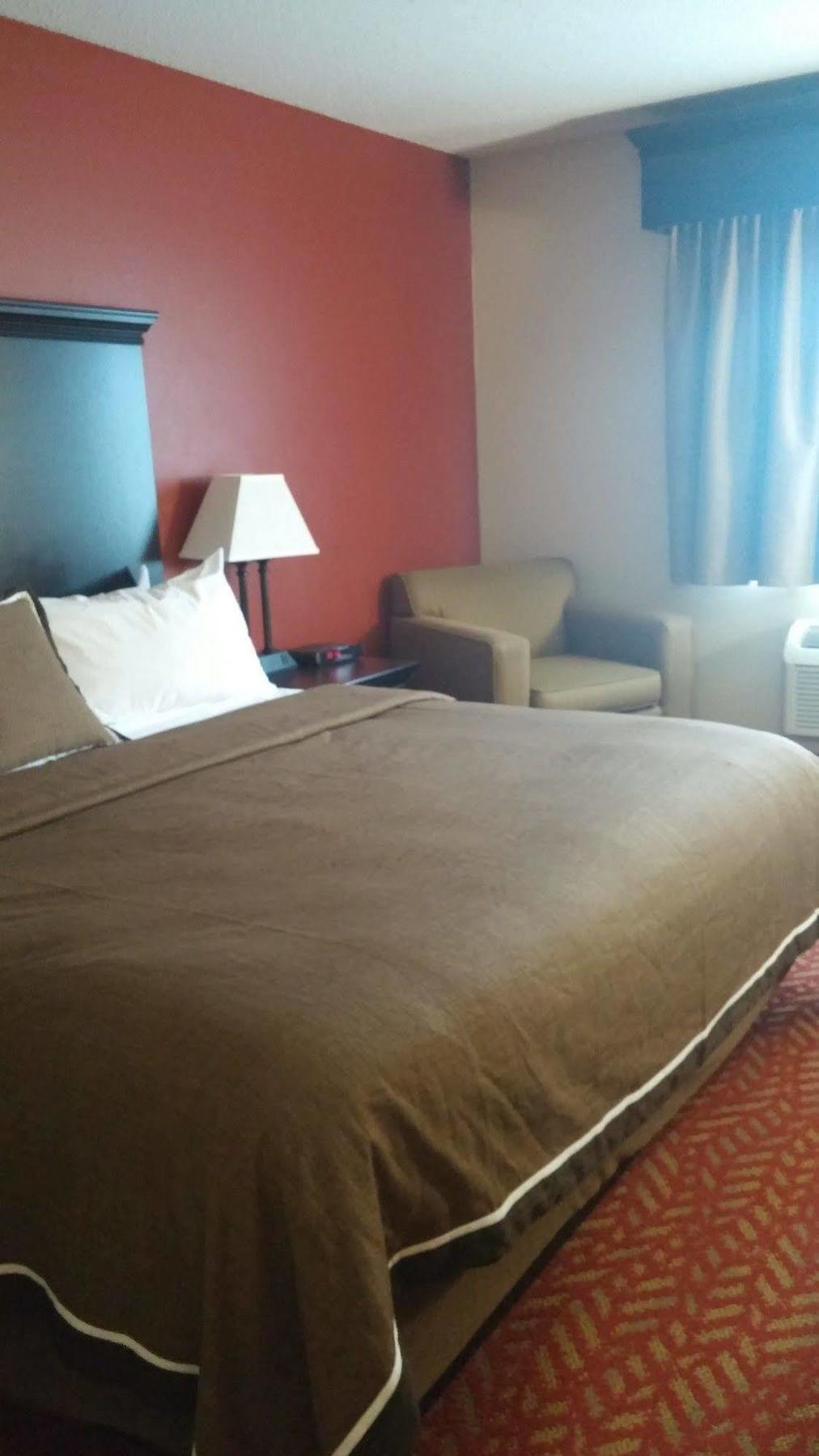 Grandstay Hotel & Suites Cambridge Exteriör bild